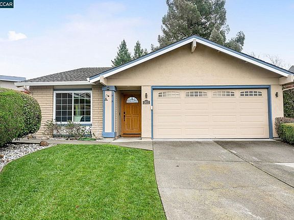 2nd image of 2612 Durango Ln