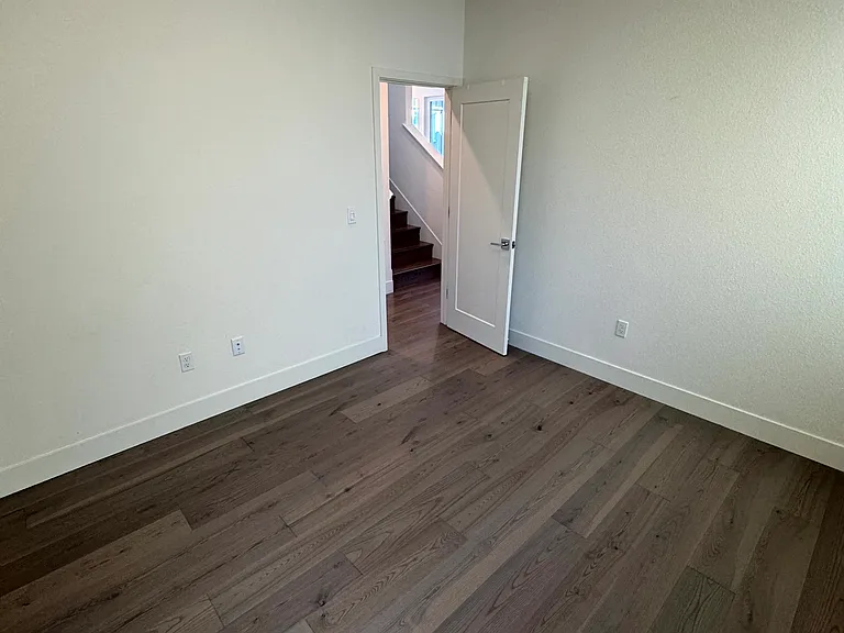 9755 Pontoon Way — Photo 32