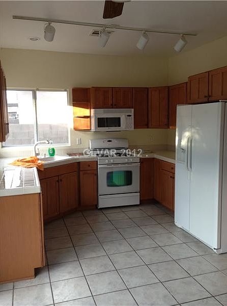 2nd image of 6805 Urania Ct