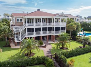 106 Charleston Blvd, Isle Of Palms, SC 29451