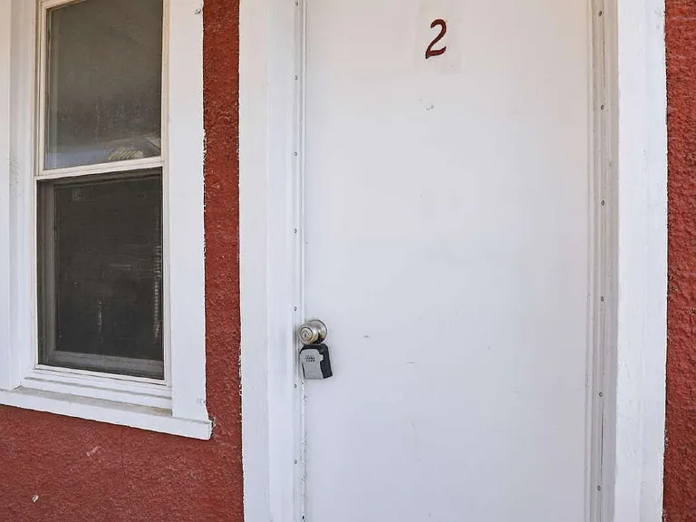 13 N Maryland Ave — Photo 15