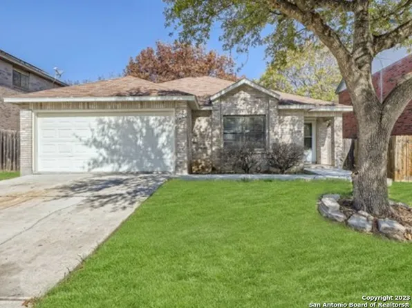 9126 RUE DE LIS, San Antonio, TX 78250