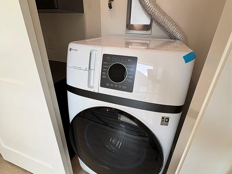 1800 Crown Dr #2 — Photo 9