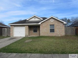 2048 El Paraiso, Brownsville, TX 78520