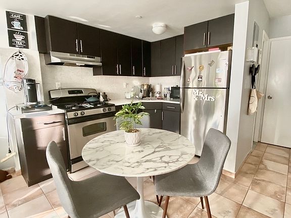 5th image of 24-54 37th St APT 2R