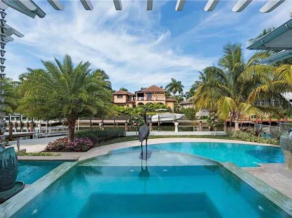 461 16th AVE S, NAPLES, FL 34102