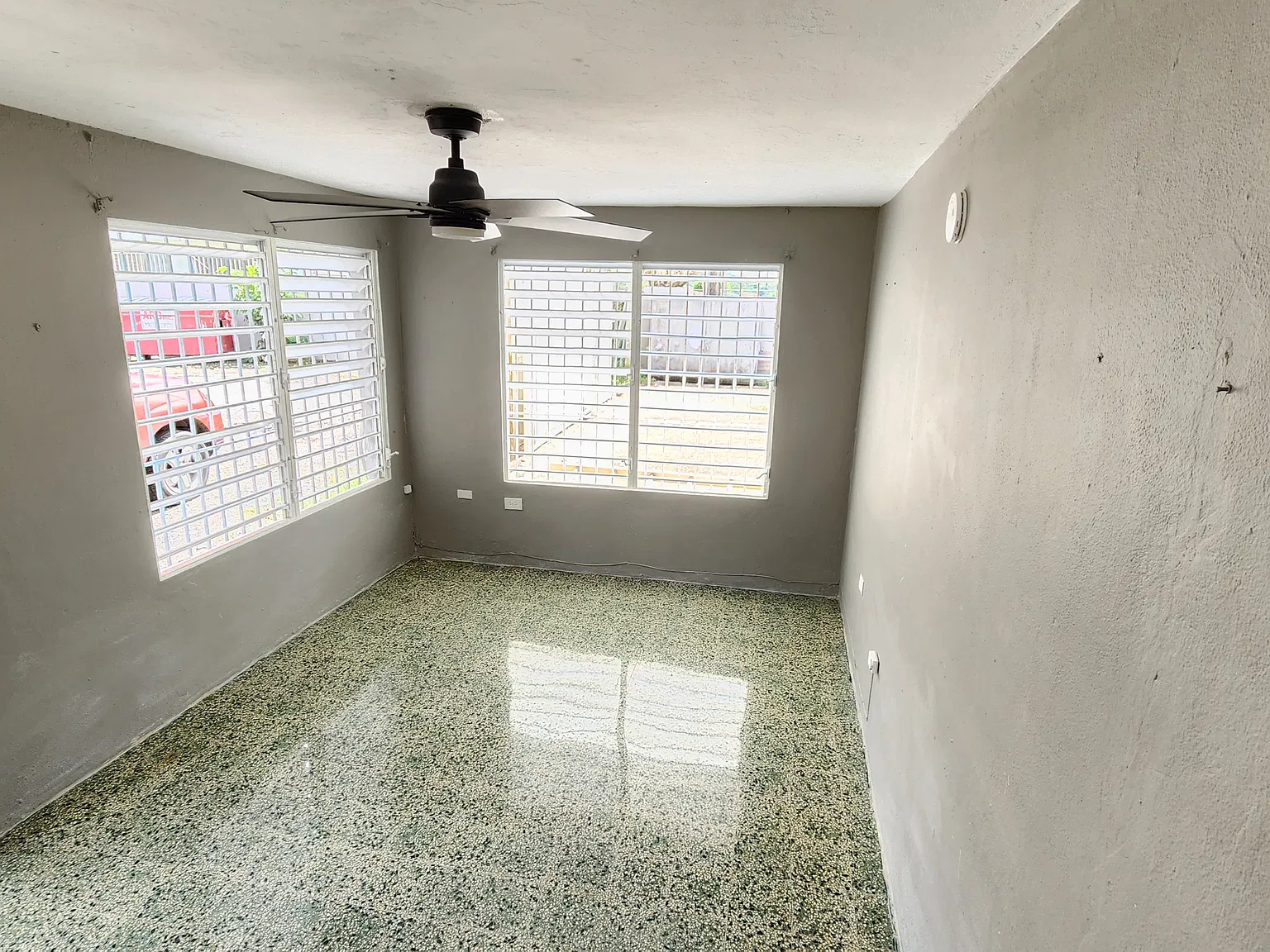 1 bed, 472 sqft, $675 — Photo 1