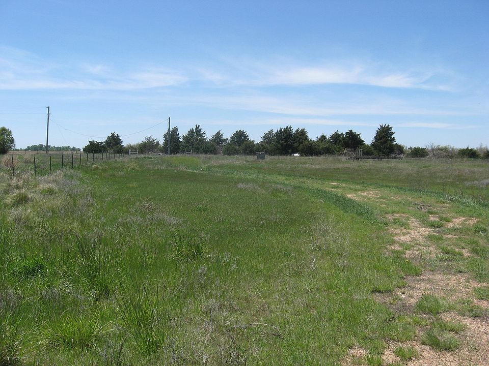 2nd image of 1575 12th Rd