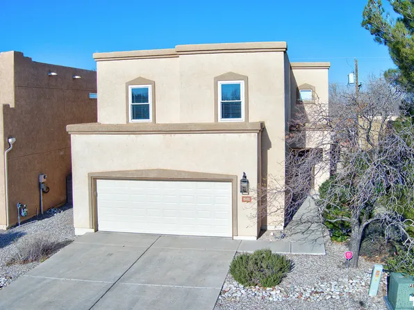 3761 Candelarias Ln NW, Albuquerque, NM 87107