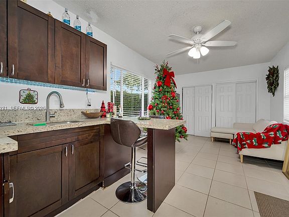 2nd image of 7420 SW 31st St #2