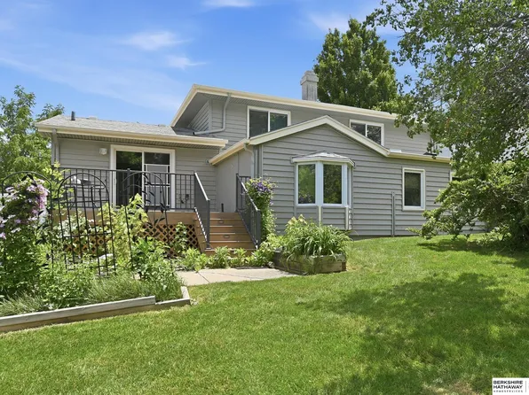 1218 S 164th Ave, Omaha, NE 68130