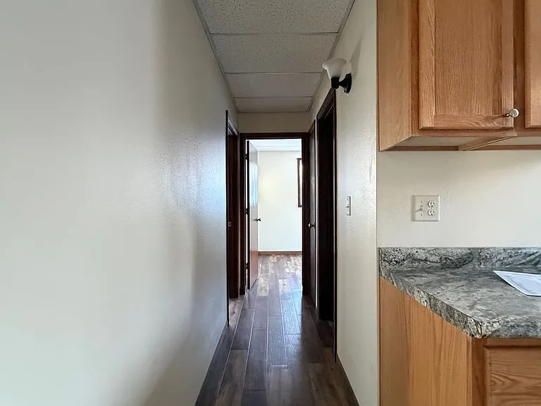 515 E Park Ave — Photo 3