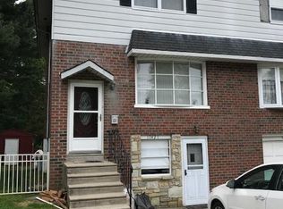 13421 Worthington Rd, Philadelphia, PA 19116