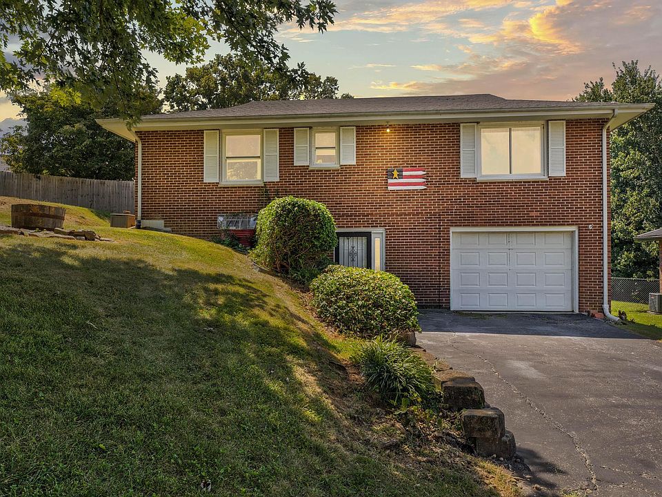 1st image of 116 Fuller Way