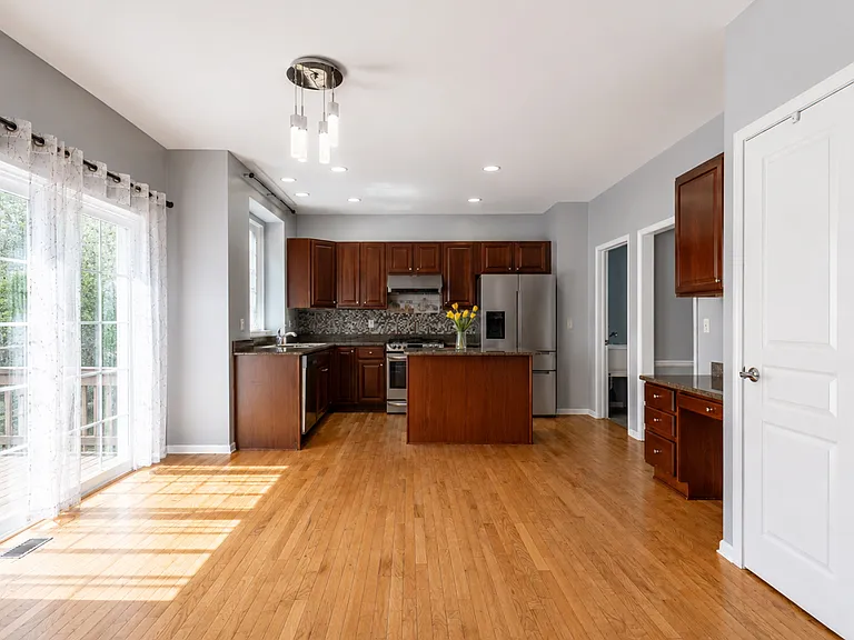 45149 Bartlett Dr — Photo 12