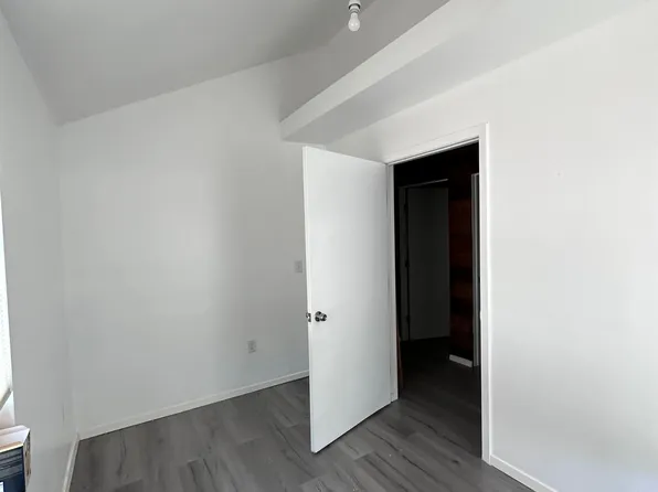 1212 Willow St, Austin, TX 78702