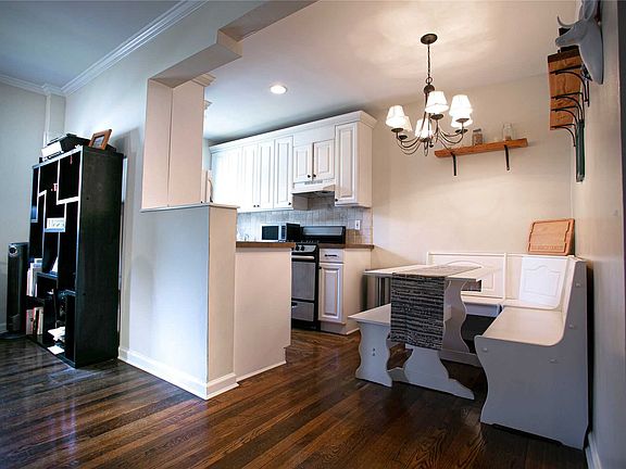 5th image of 19 Edwards St APT 2E