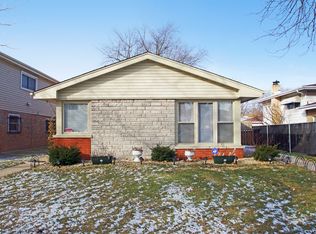15240 Oak St, Dolton, IL