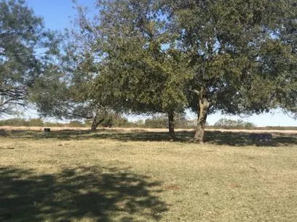 0 Lcr 300, Mart, TX 76664