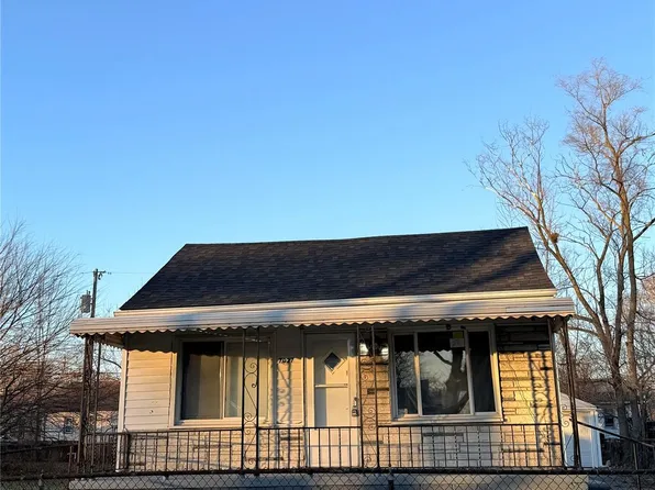 7027 Chalmers Ave, Warren, MI 48091