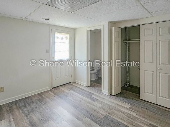 2nd image of 3317 Steeple Cir NE
