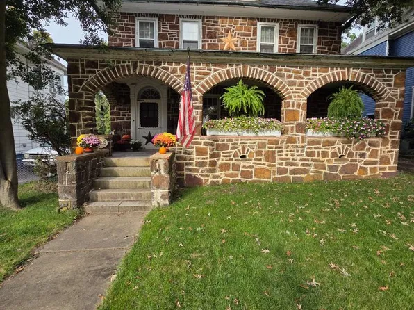 225 W Commerce St, Bridgeton, NJ 08302