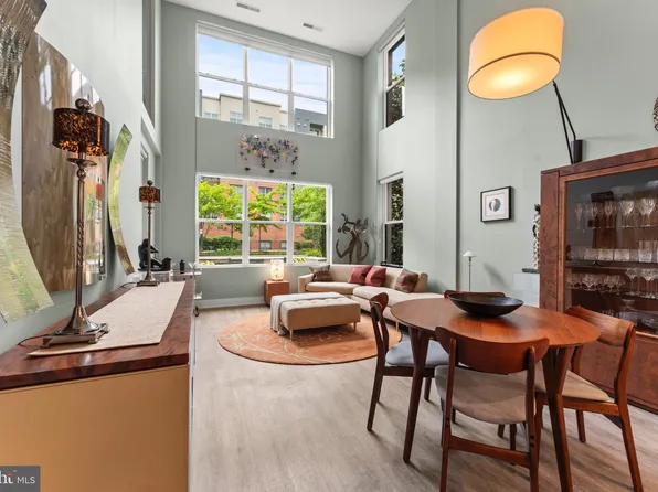 145 Riverhaven Dr #L11, National Harbor, MD 20745