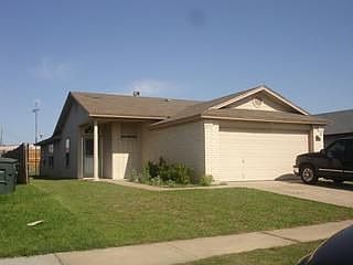 2nd image of 2114 Wright Way