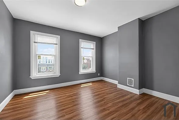 729 E Allegheny Ave — Photo 22