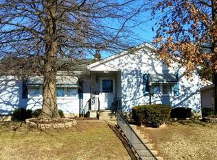 1409 E 3rd St, Washington, MO