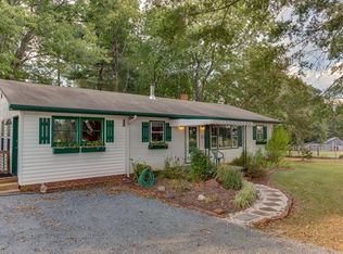 300 W Melvin Hill Rd, Columbus, NC 28722