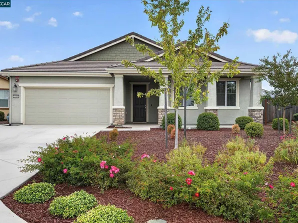 5000 Harrow Ct, Vacaville, CA 95687