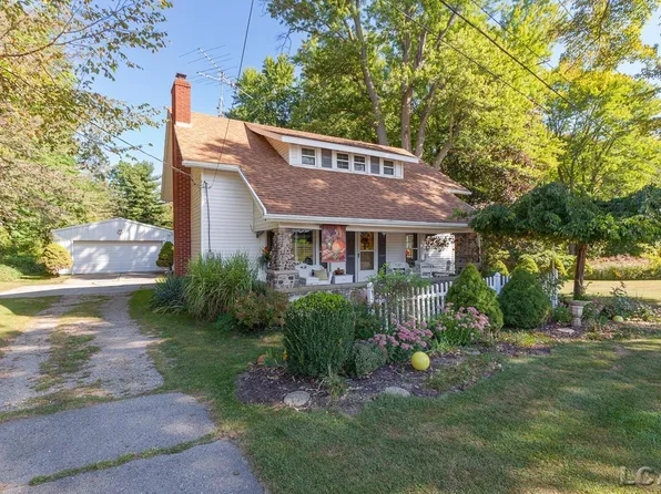 17990 Us Highway 12 Hwy, Cement City, MI 49233