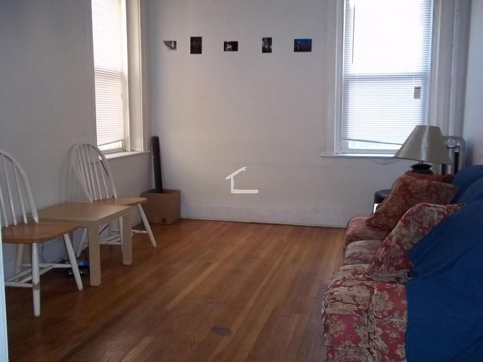 2nd image of 4 Price Rd #Lm8