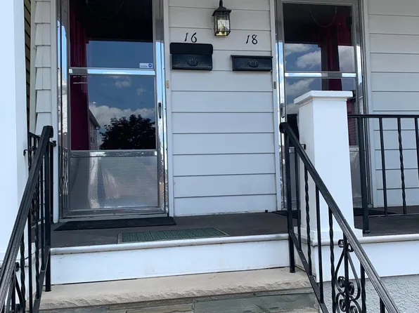 18 Thompson St #1, Wilkes Barre, PA 18702