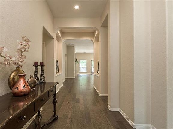 2nd image of 2714 Loyaga Dr