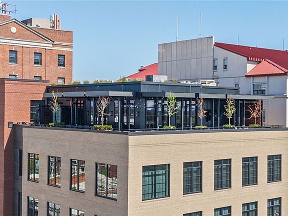5th image of 115 E Broad Street #2B