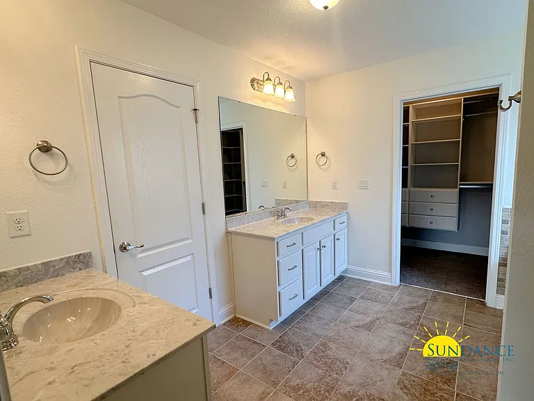 8442 Holley Hills Cir — Photo 10