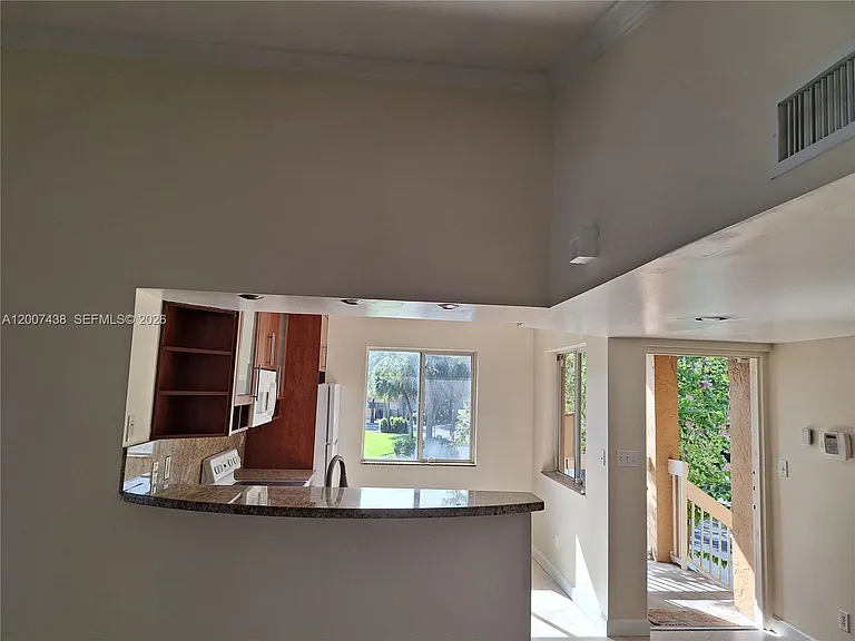 704 NW 92nd Ave #704 — Photo 35