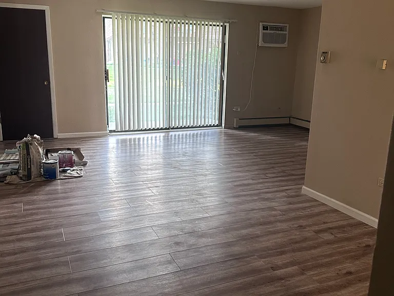 1555 N Winslowe Dr #1B — Photo 7