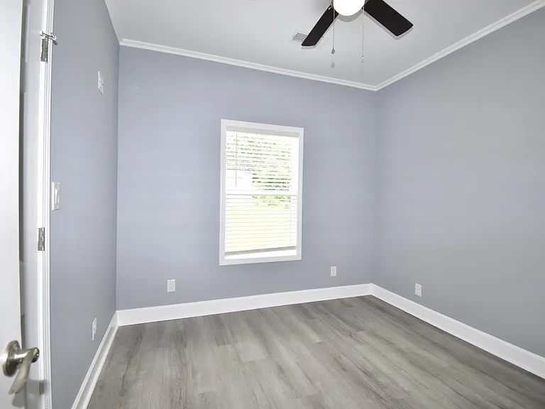 313 W Forest Ave — Photo 10