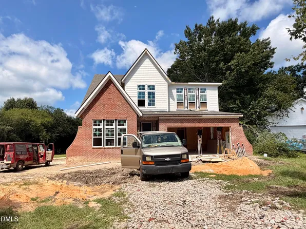 217 N Magnolia St, Wendell, NC 27591