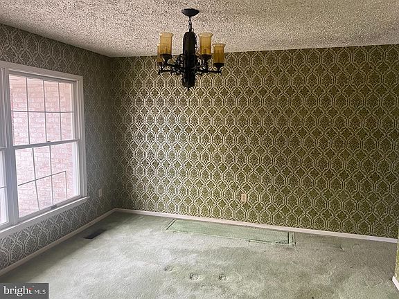 4th image of 607 Northgate Rd