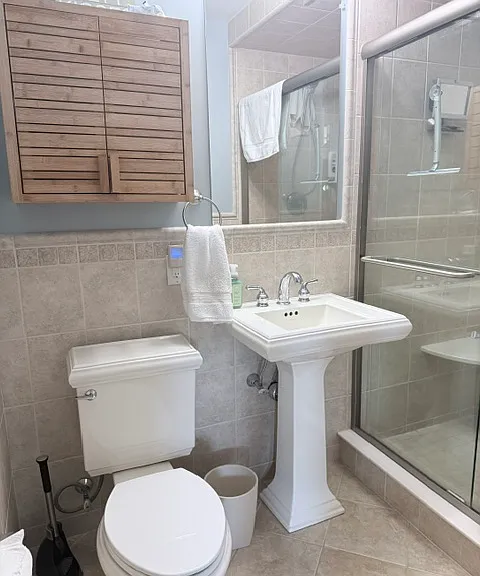 21 Starr Dr #204 — Photo 14