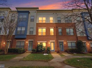 12183 Waveland St, Fairfax, VA 22033