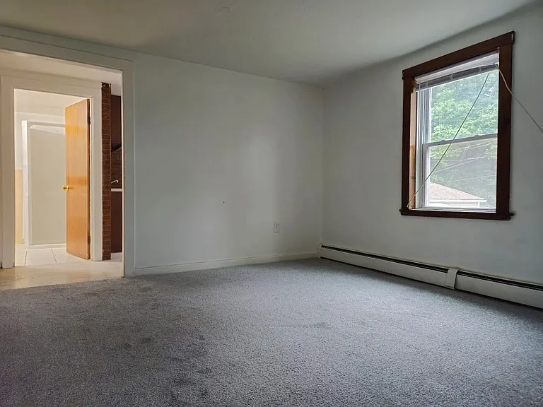 916 Middle St #9 — Photo 9