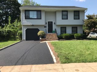 413 Randolph Ave, South Plainfield, NJ 07080