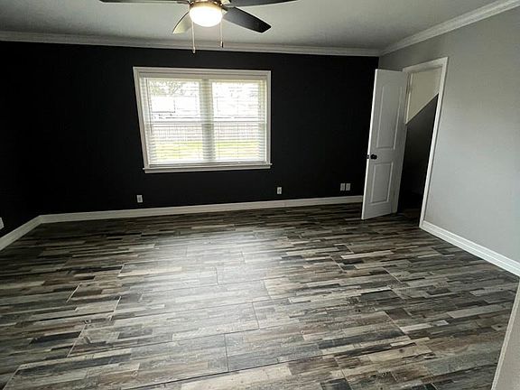 5th image of 1707 Tara Cir