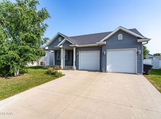 4947 Curran Ct, Grand Forks, ND 58201