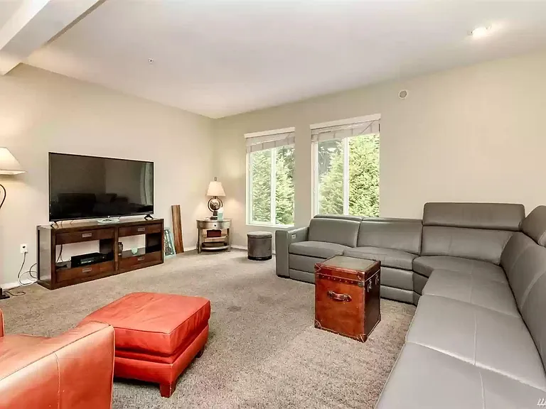 5301 Military Rd E #D — Photo 9